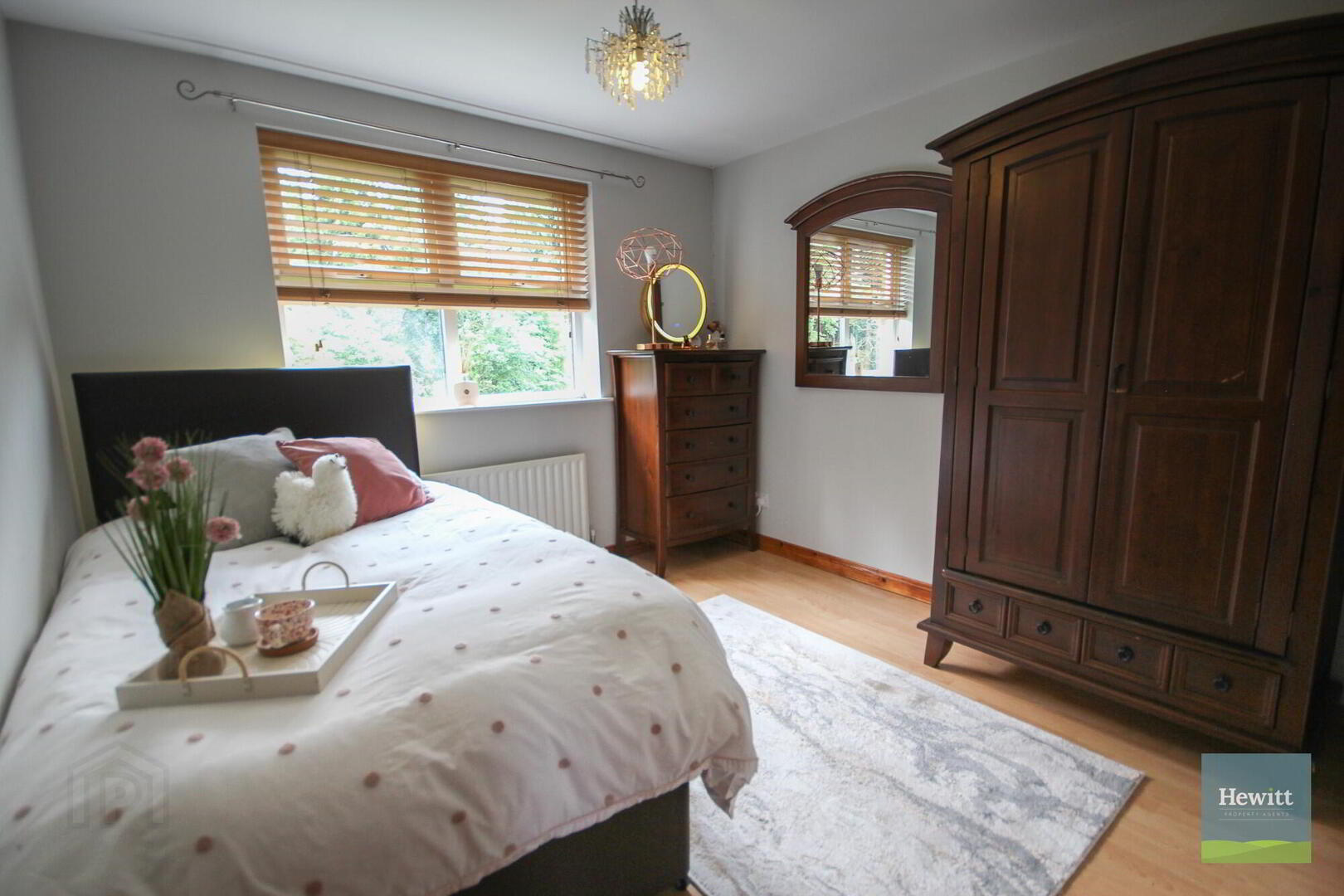 7 Eden Court 28 of 39