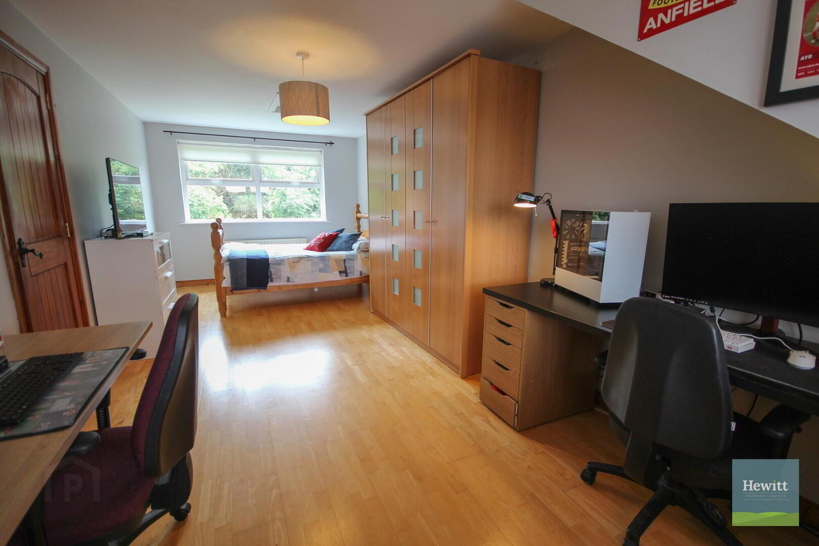 7 Eden Court 25 of 39