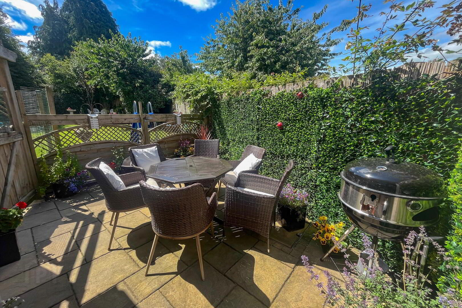 7 Eden Court 42 of 46