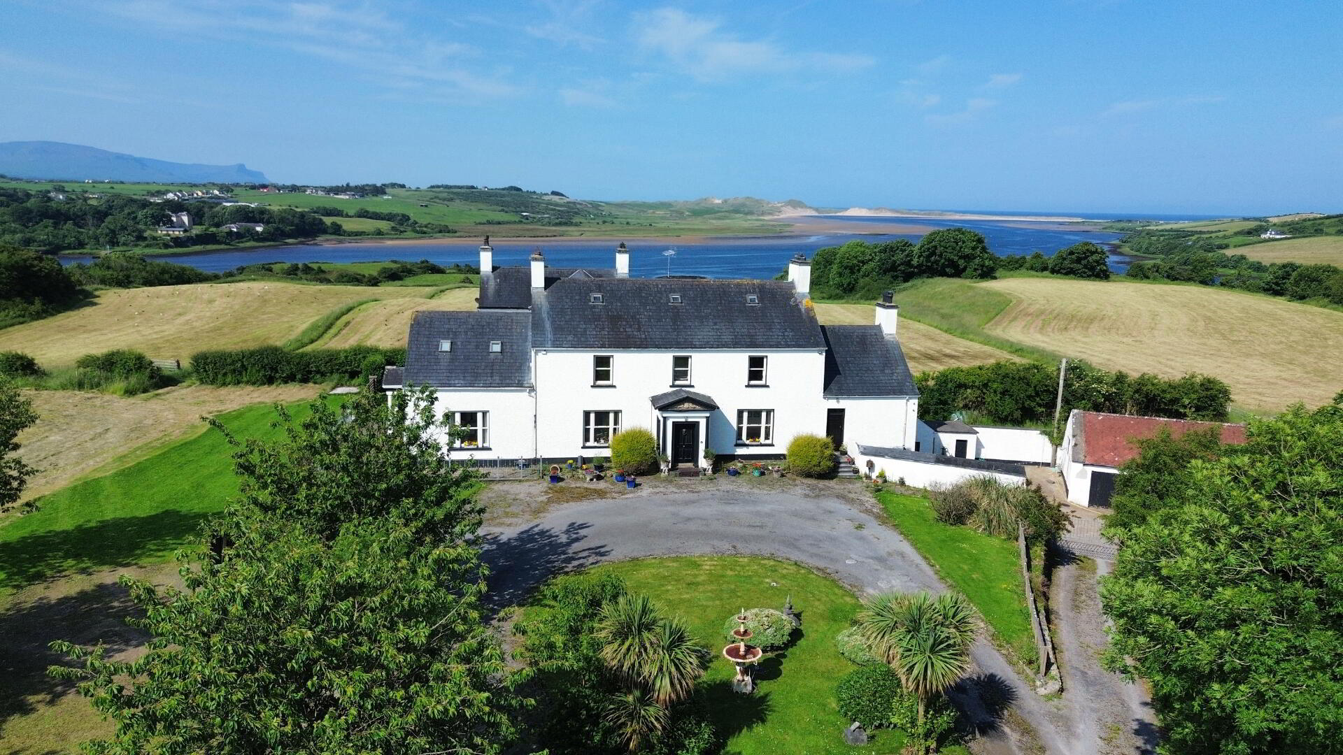 "Danby House", Rossnowlagh Road 1 of 47
