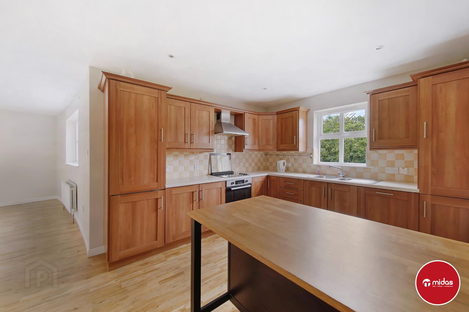 104 Waterfoot Park 13 of 24