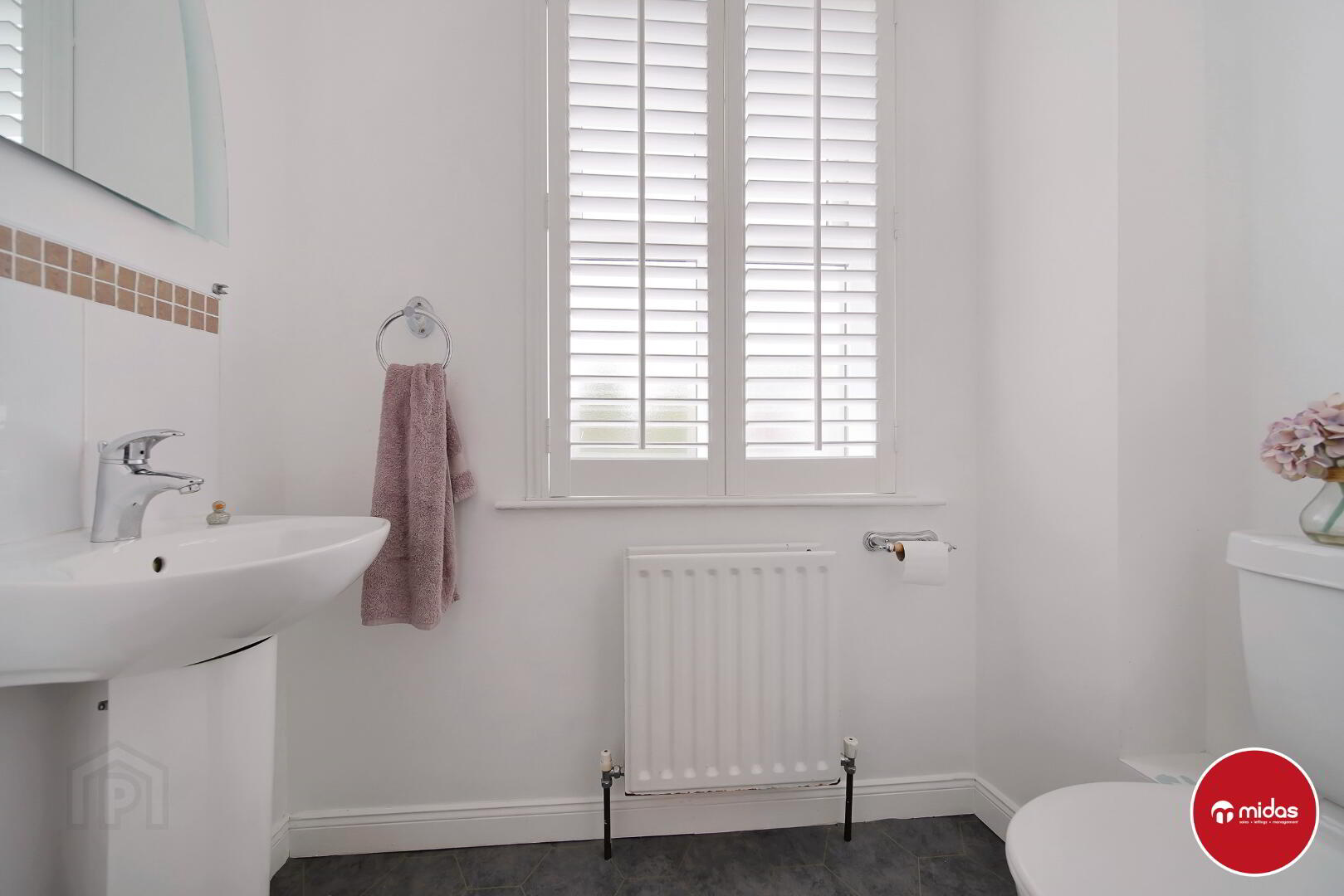 104 Waterfoot Park 14 of 24