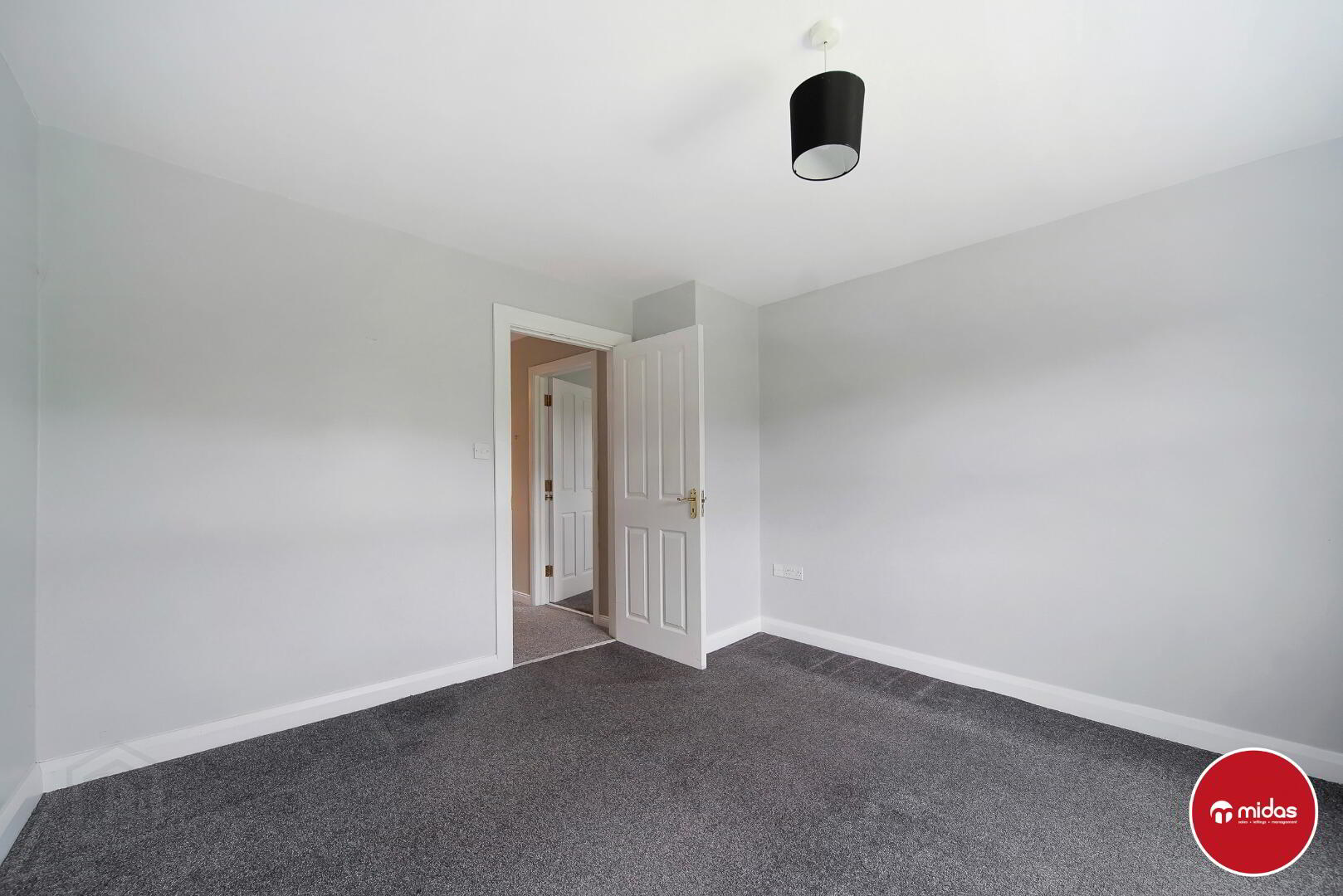 104 Waterfoot Park 22 of 24