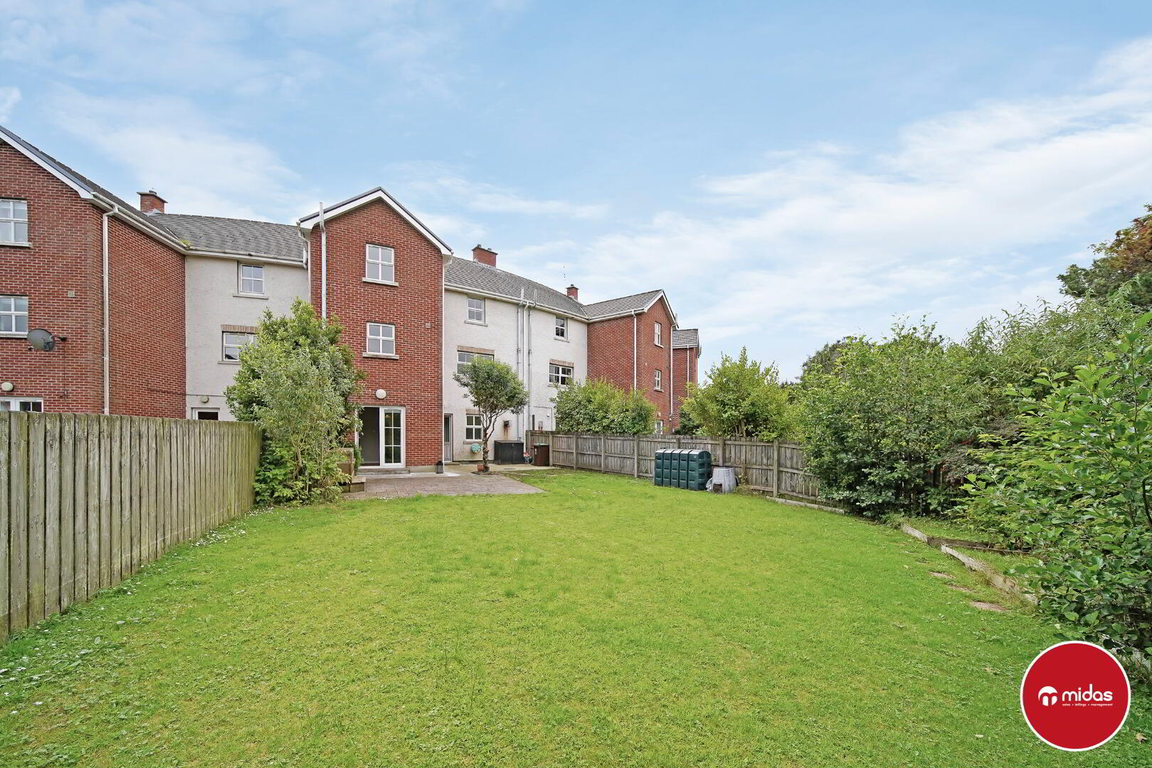 104 Waterfoot Park 23 of 24