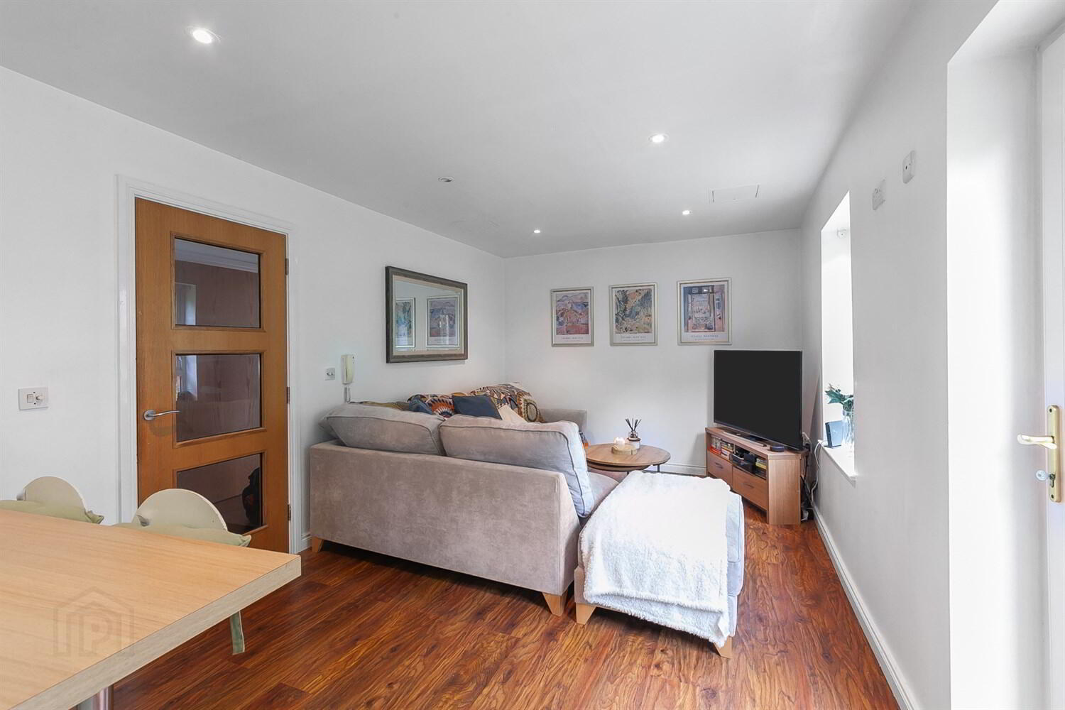 68 Milfort Mews 5 of 12