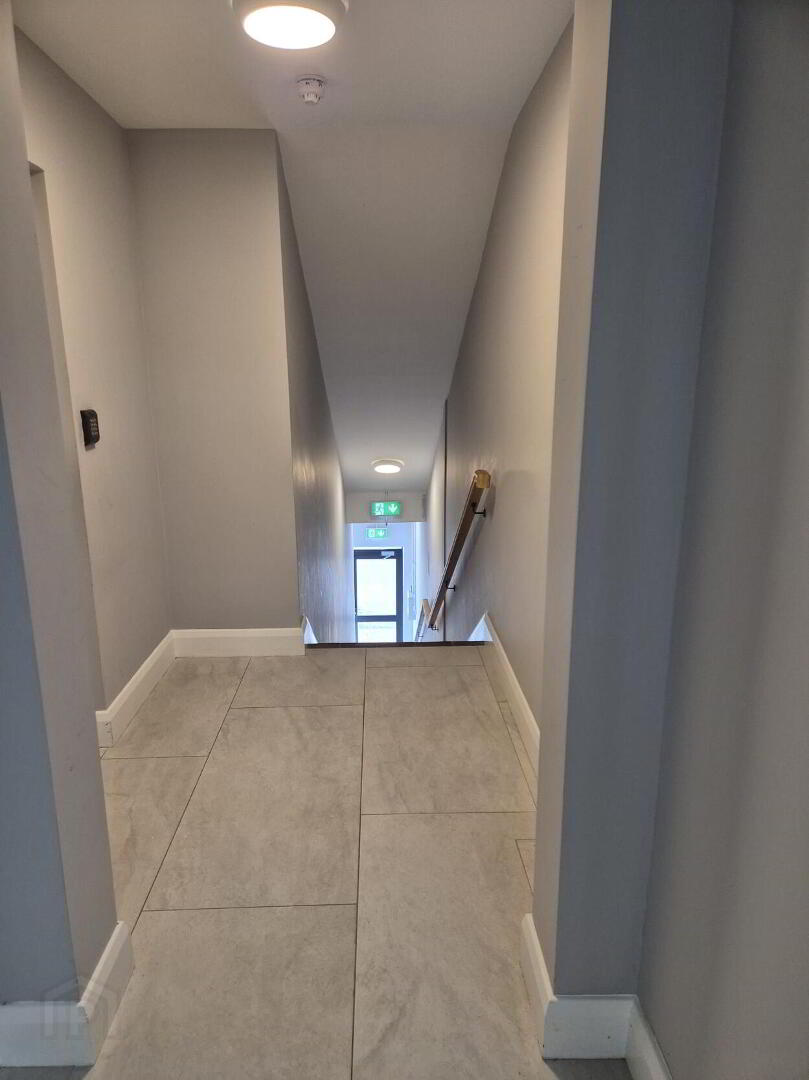 Unit 2, Oranmore Business Park 3 of 8