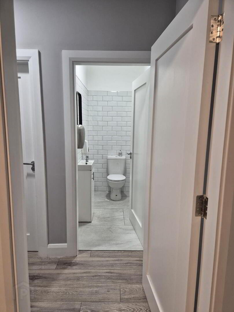 property description image