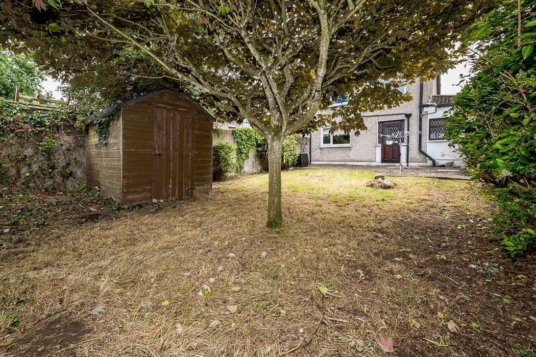83 Silverlawn 18 of 19