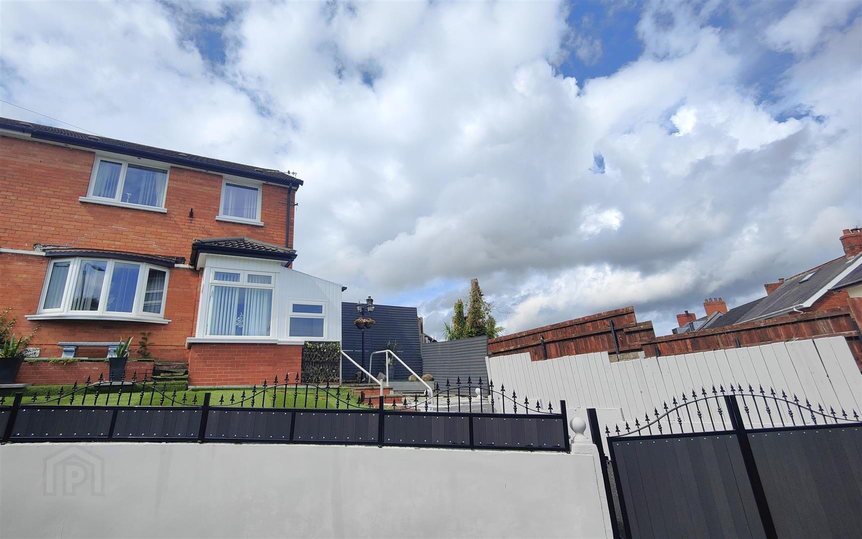 1 Duffield Park 1 of 28