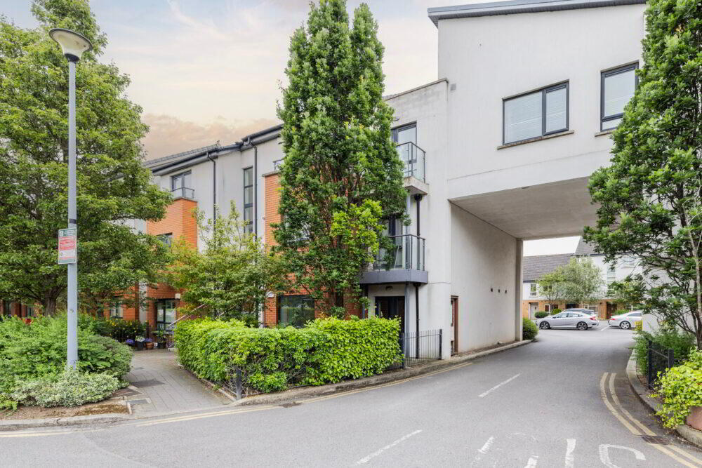 Apt 23, Churchwell Drive 25 of 30