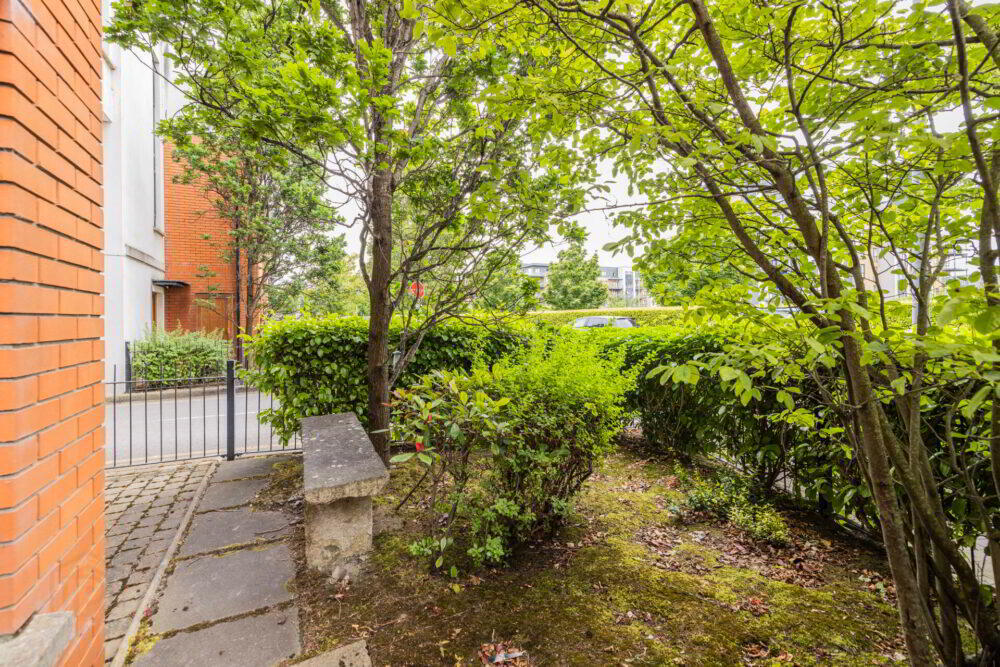Apt 23, Churchwell Drive 15 of 30