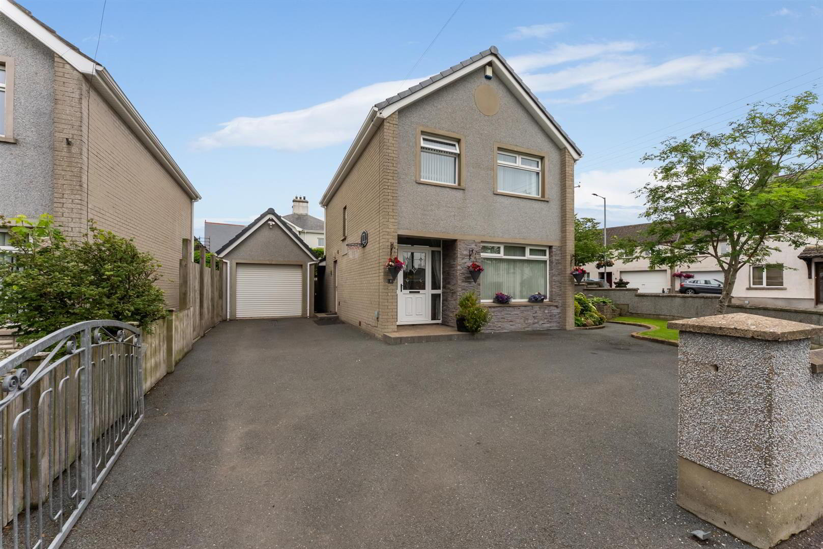 1 George Court 1 of 24