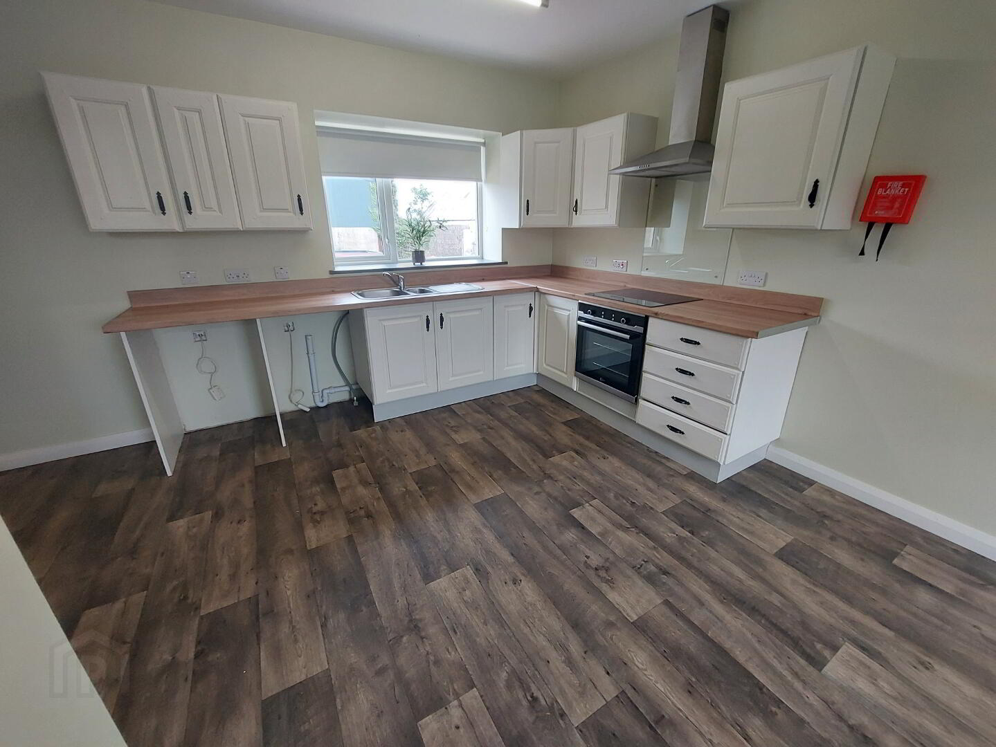 21 Scotstown Road 5 of 14