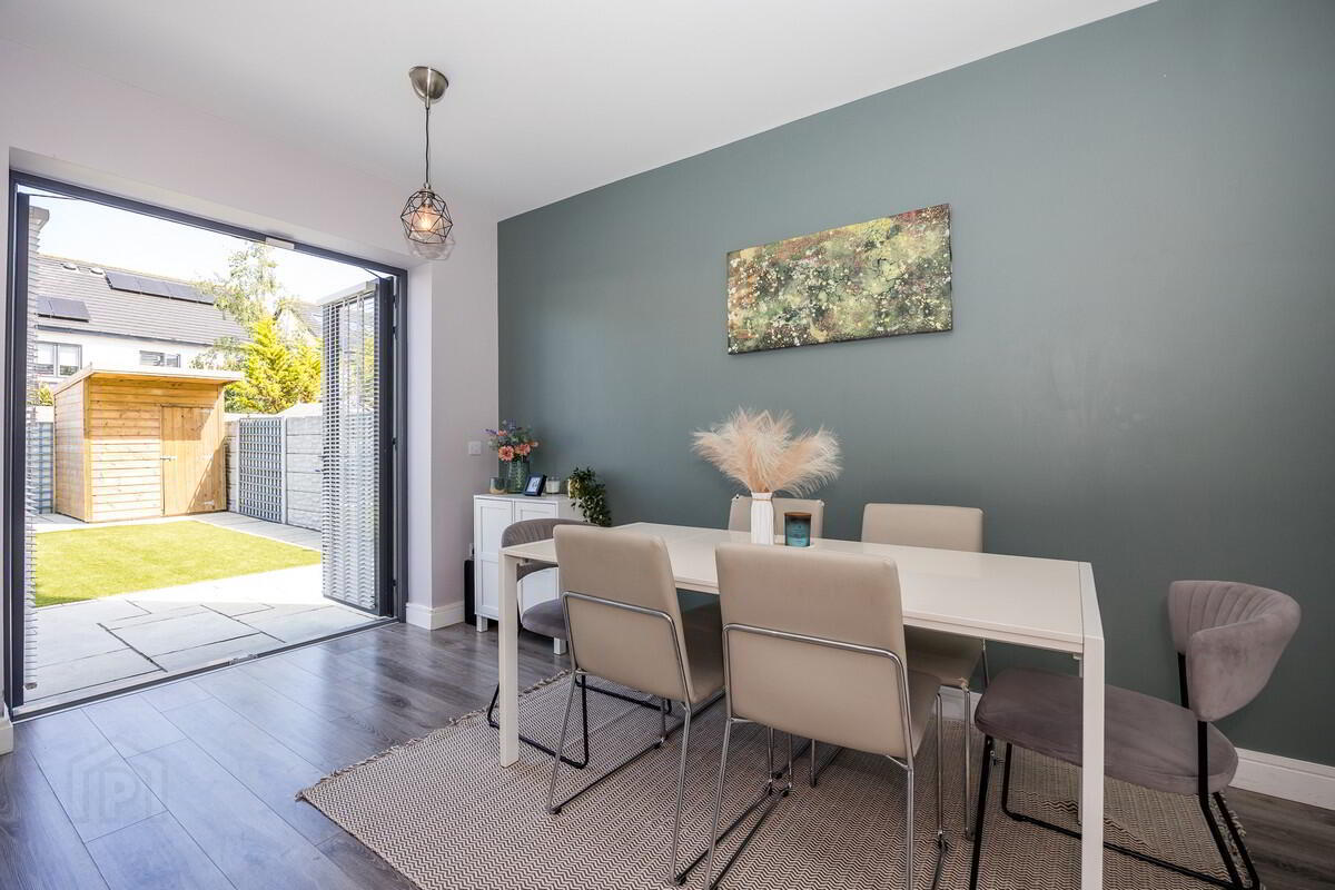 40 Churchfield Way 8 of 22