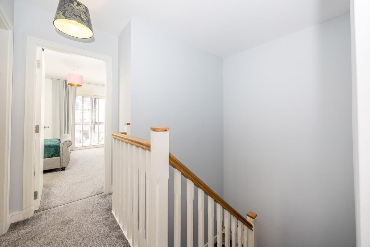 40 Churchfield Way 10 of 22