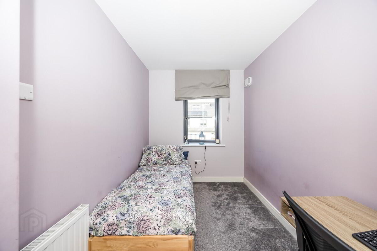 40 Churchfield Way 18 of 22