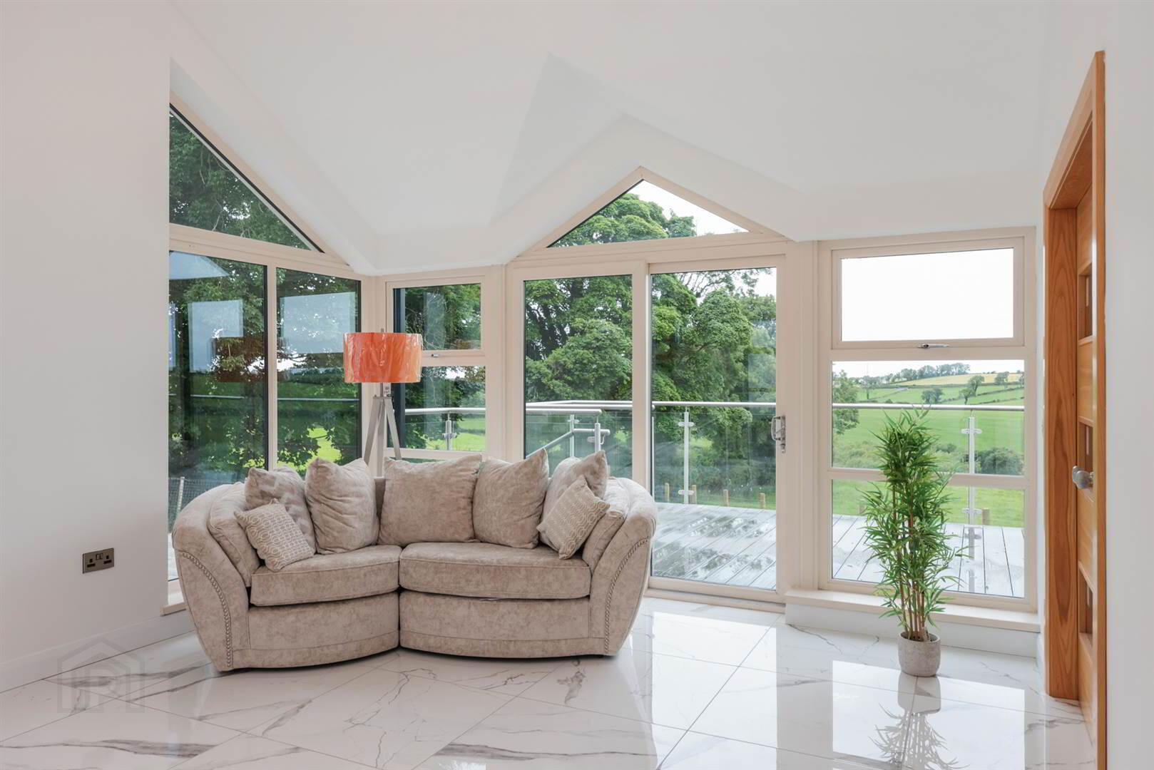 32 Drumaghadone Road 4 of 20
