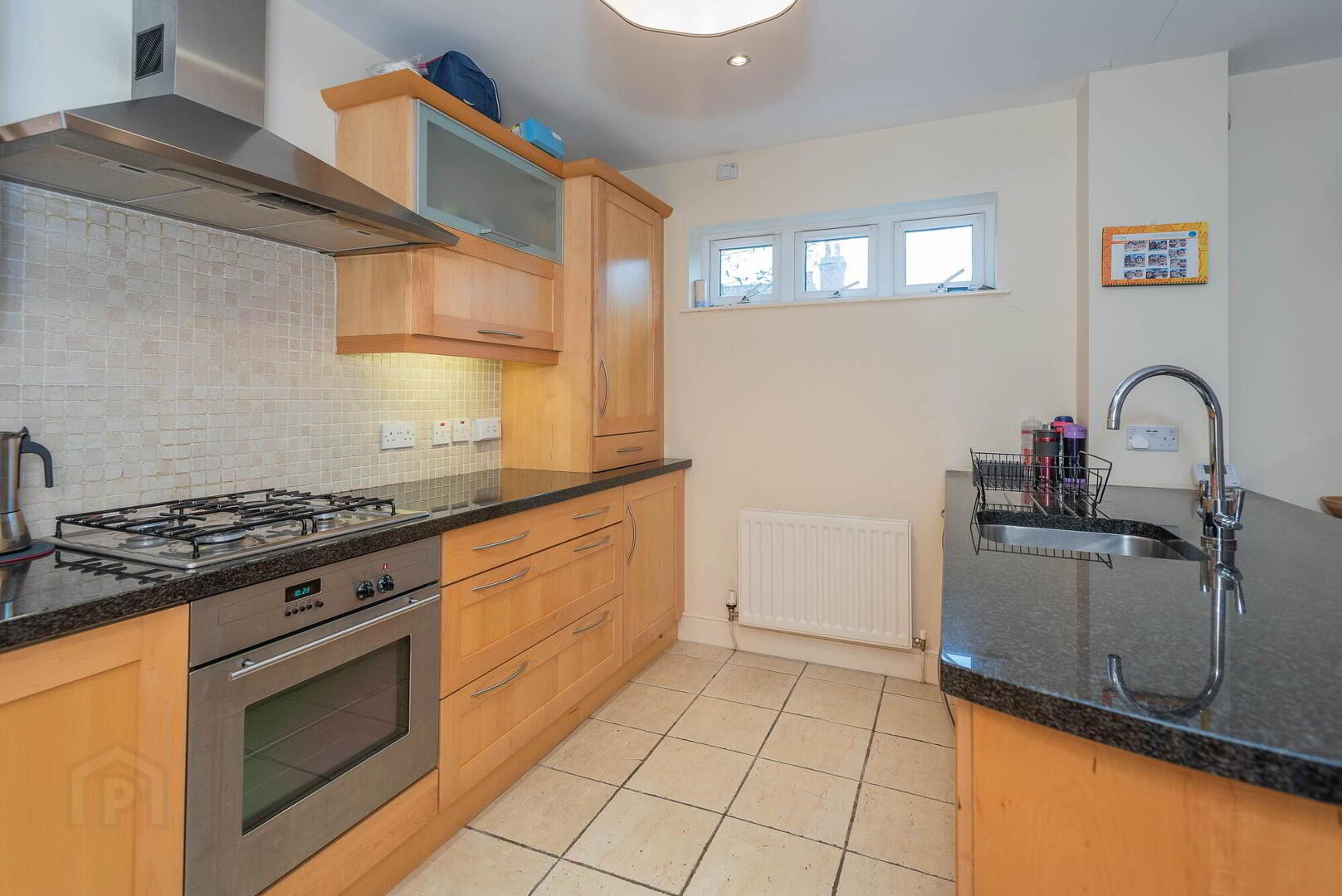 Apt 9, 1 Deramore Park South 10 of 15