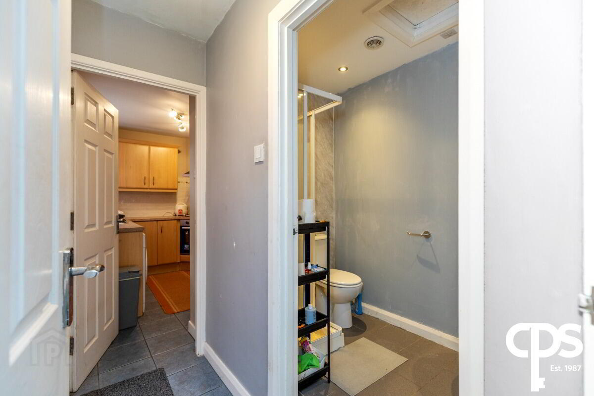 85 Donegall Avenue 7 of 22
