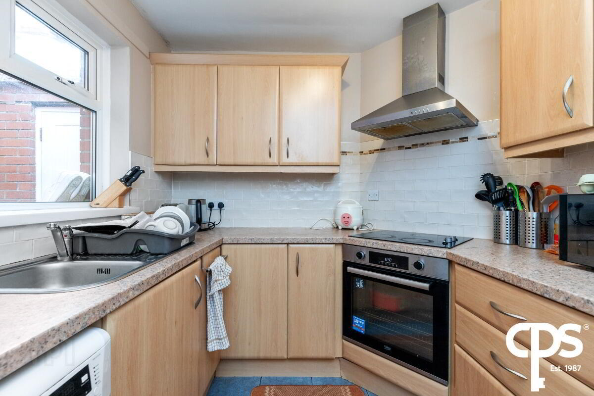 85 Donegall Avenue 9 of 22