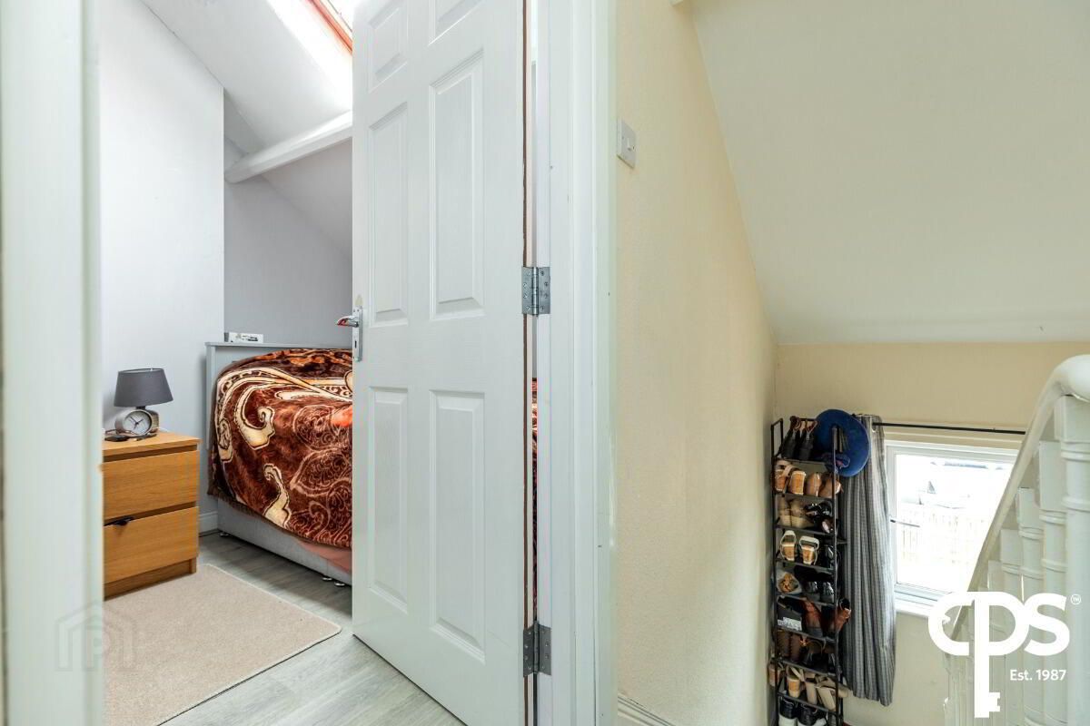 85 Donegall Avenue 18 of 22