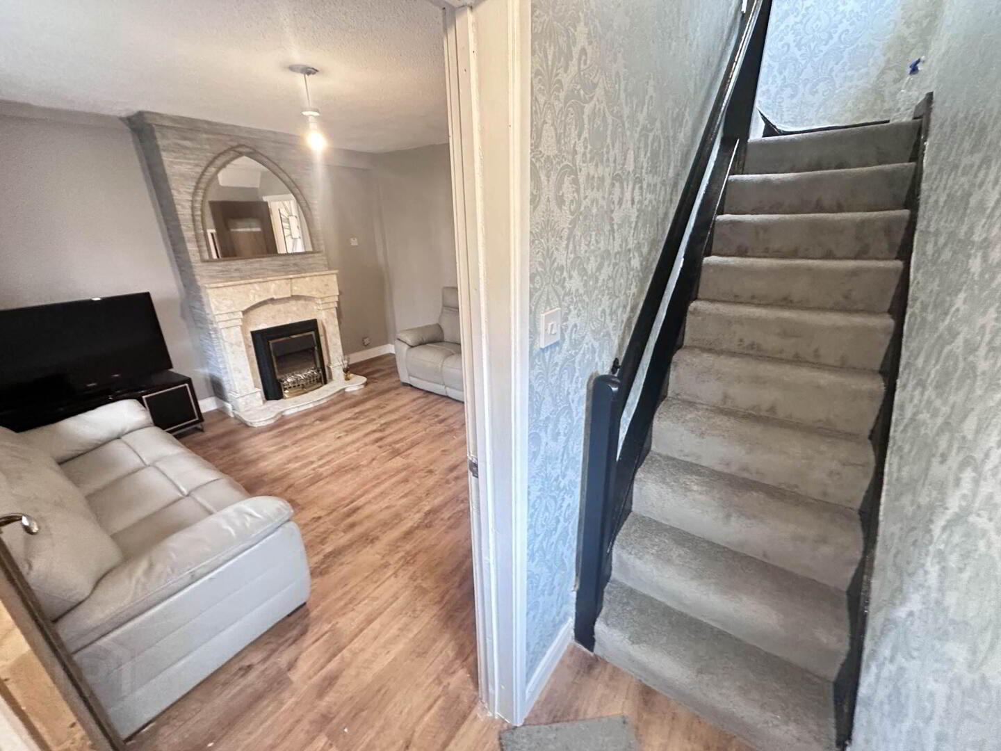 13 Whiterock Drive 3 of 23