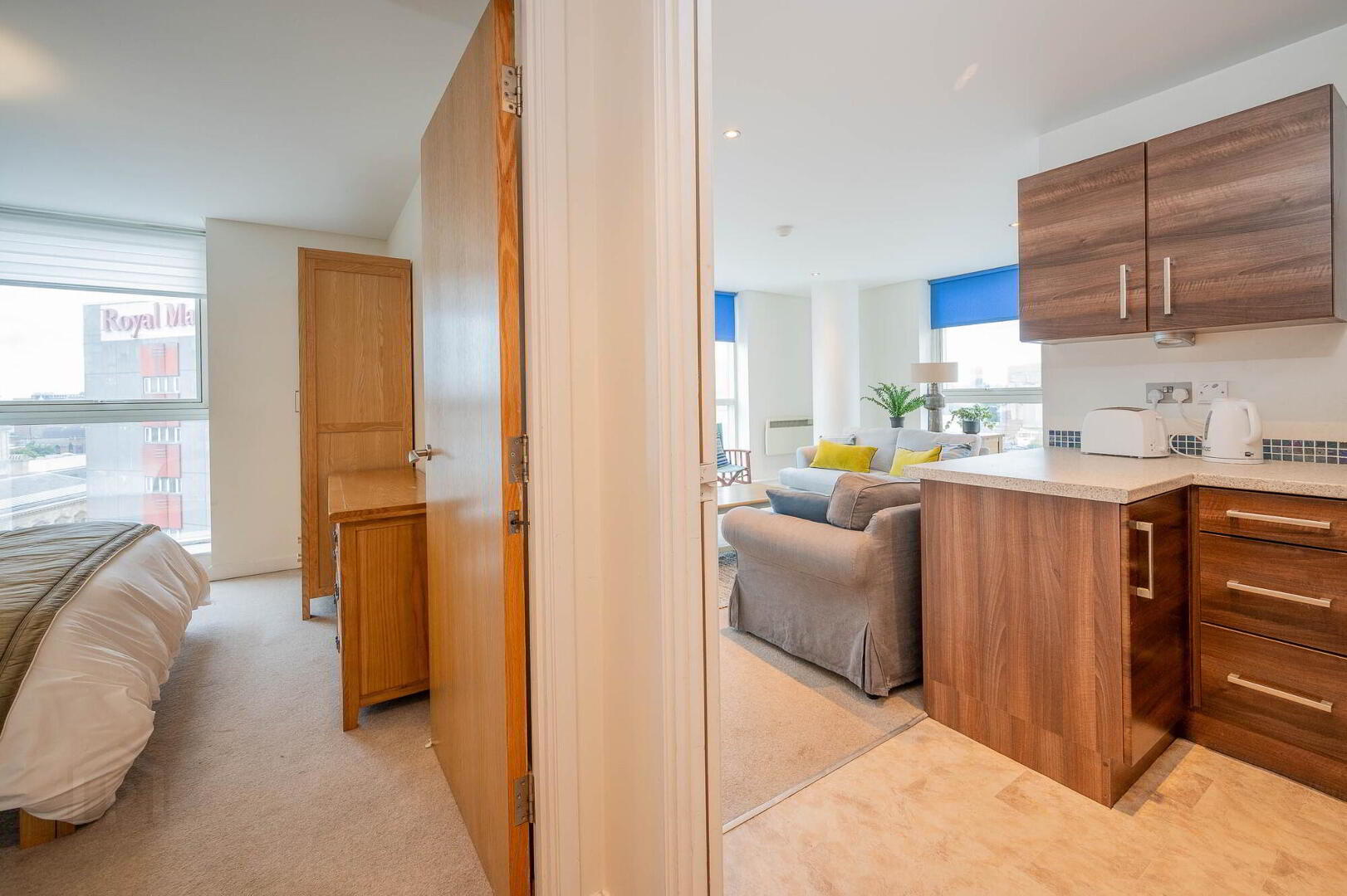 10-01 The Obel, 62 Donegall Quay 7 of 14