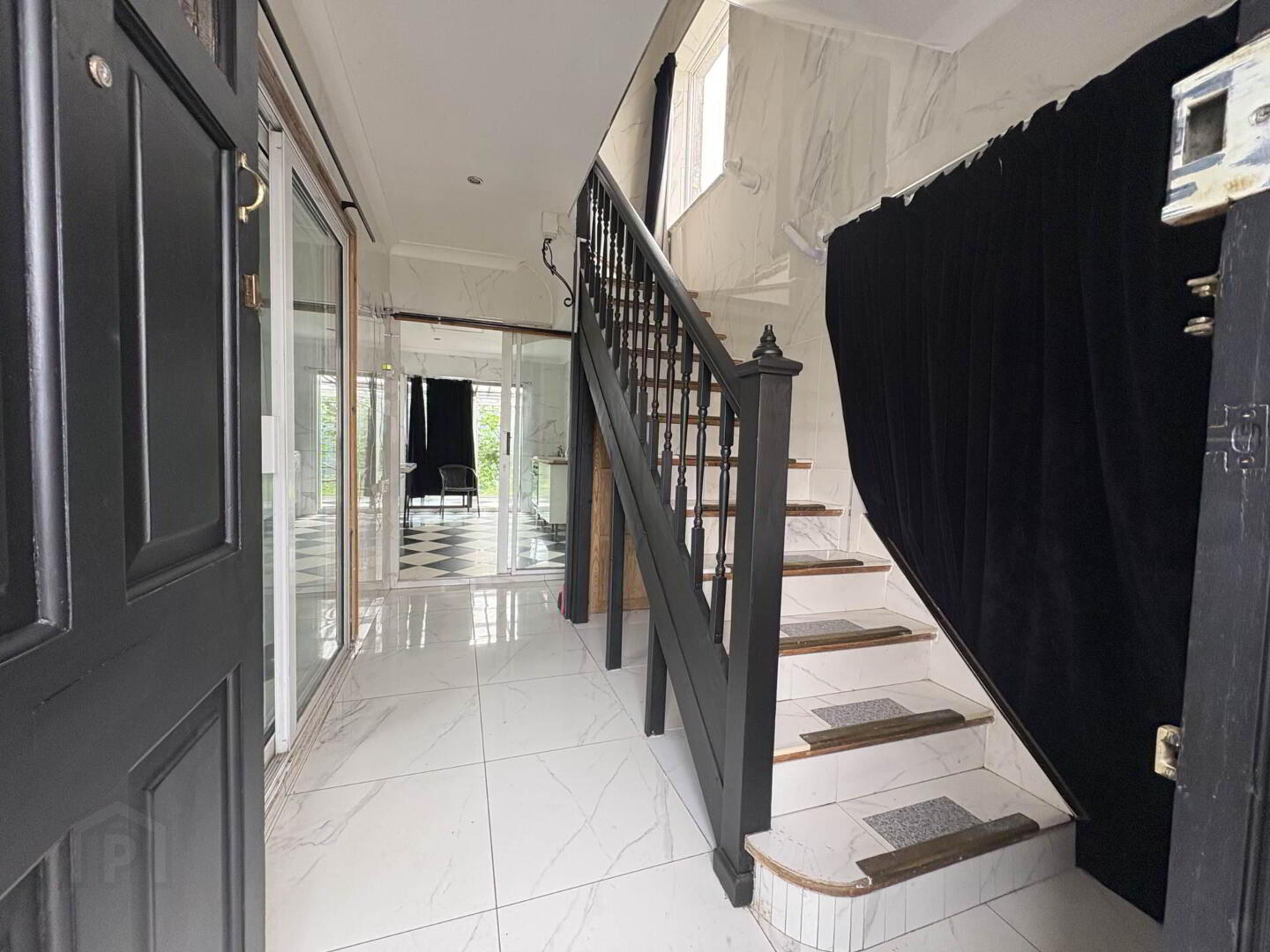 property description image