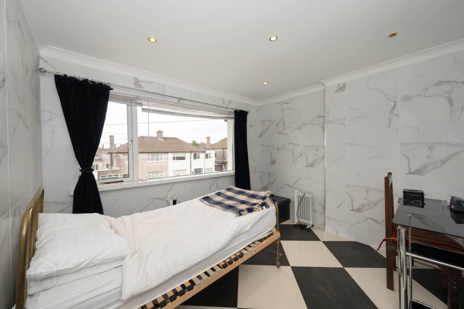 18 Woodbrook Road 13 of 17