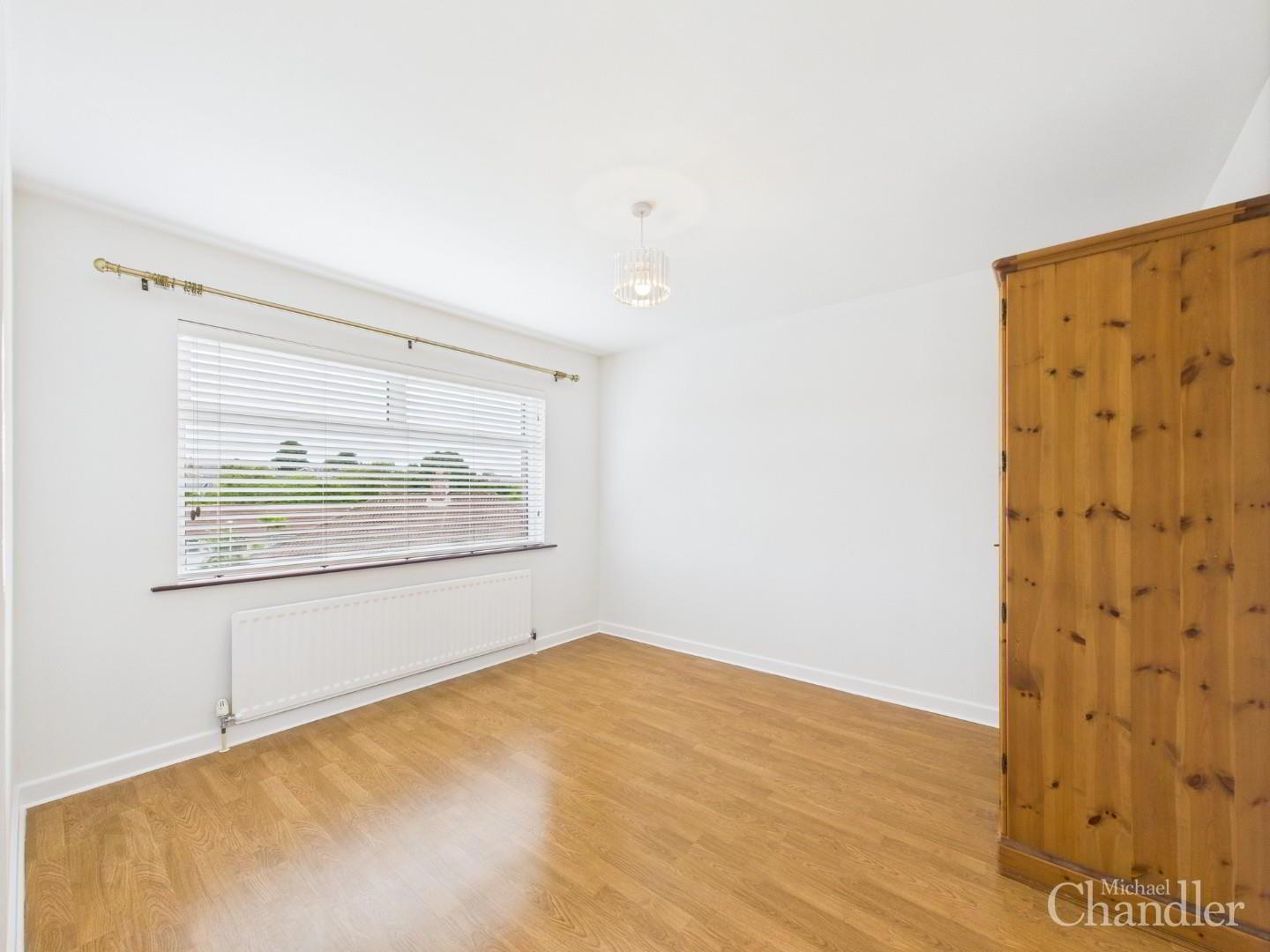 22 Kerrymount Avenue 8 of 14