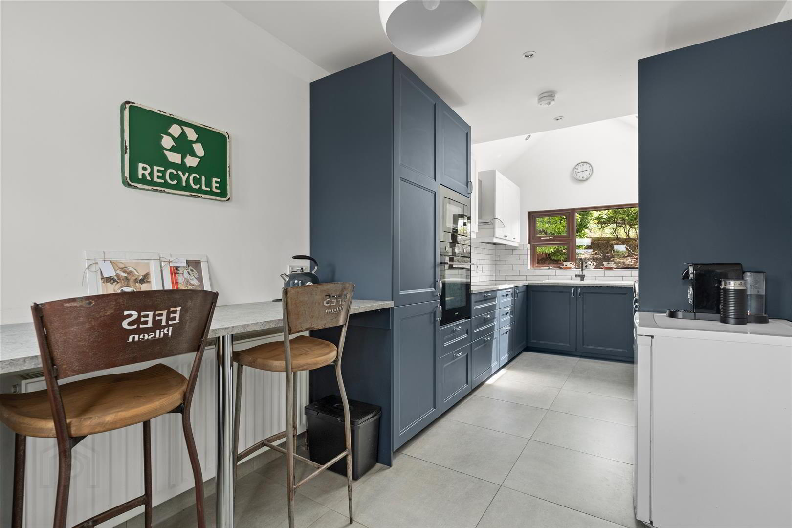 Hillhead Cottage, 11 Annadorn Road 4 of 15