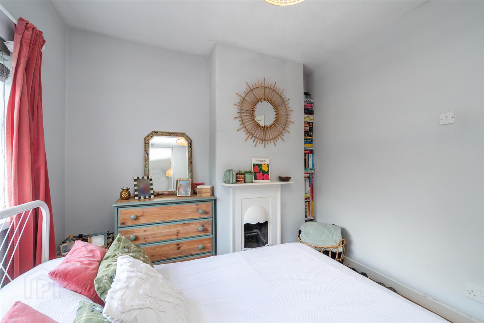 32 Dunraven Gardens 9 of 13