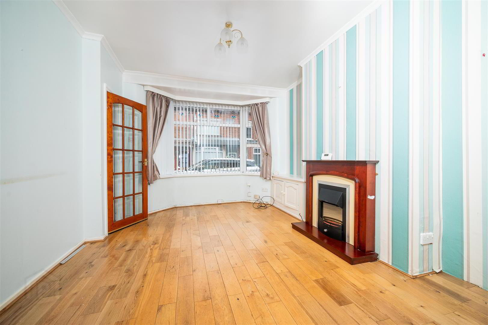 11 Lichfield Avenue 4 of 18