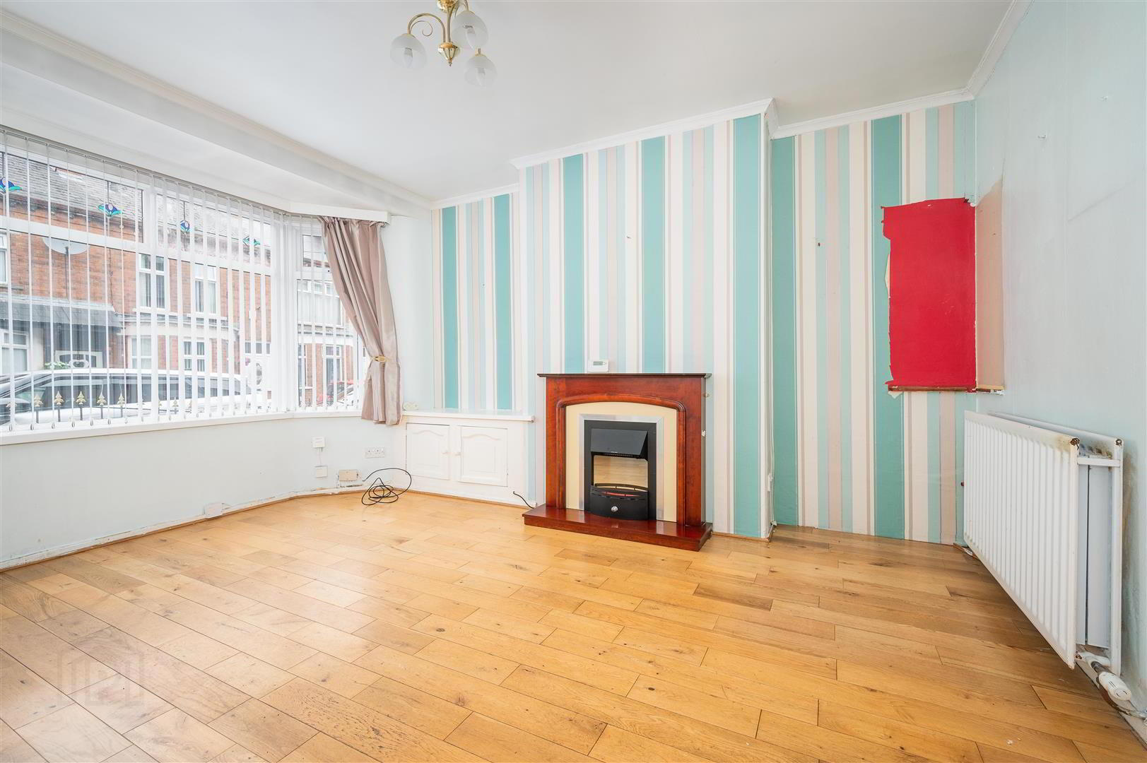 11 Lichfield Avenue 5 of 18