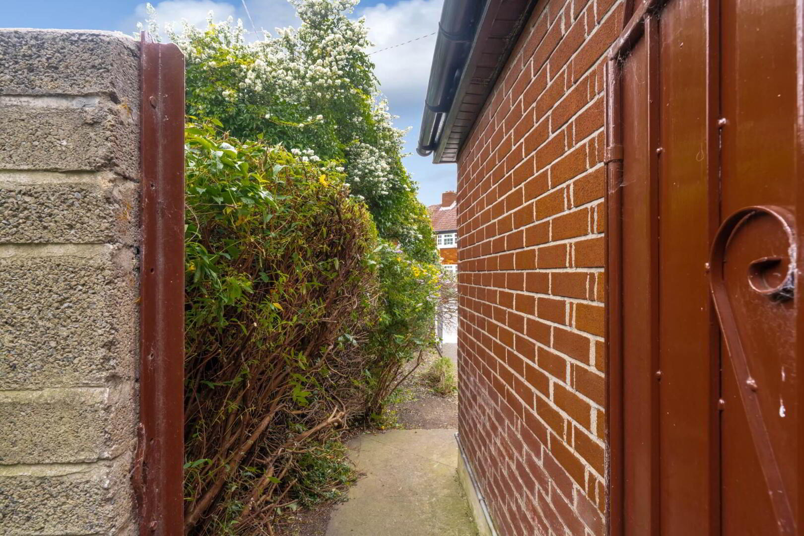 property description image