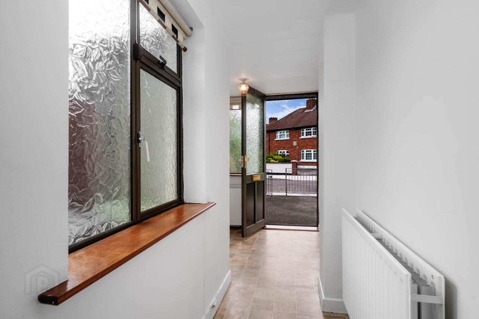 23 Larkfield Grove 6 of 31