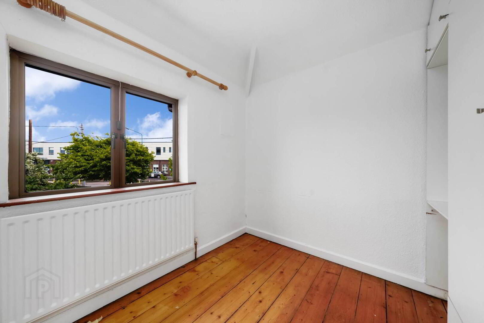 23 Larkfield Grove 20 of 31