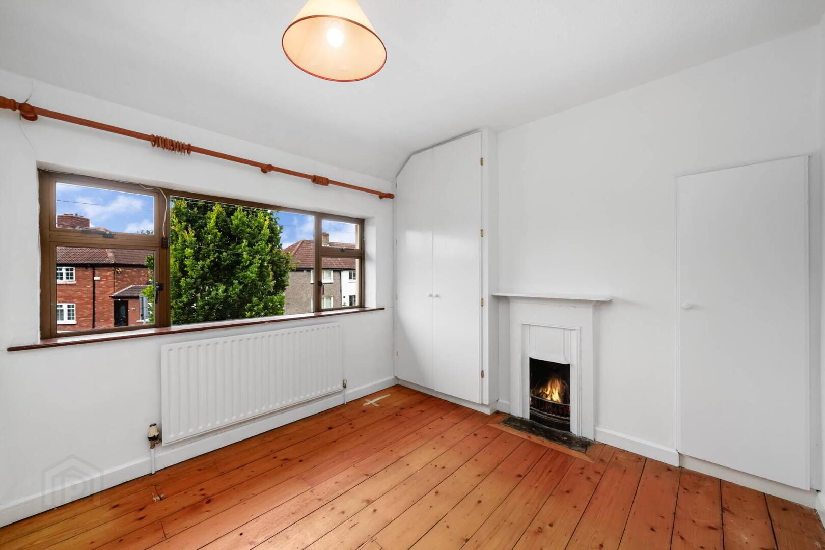 23 Larkfield Grove 18 of 31