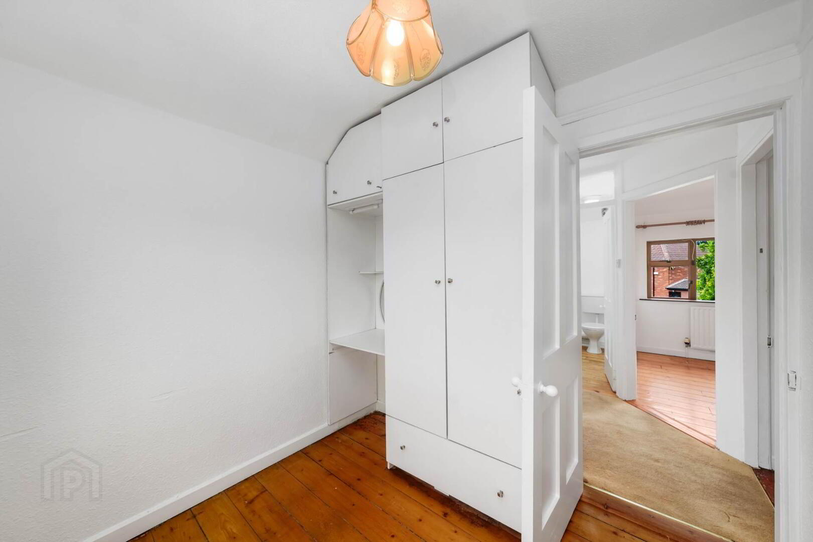 23 Larkfield Grove 21 of 31