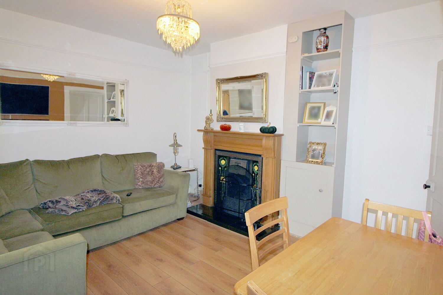 46 Avenue Road 3 of 13