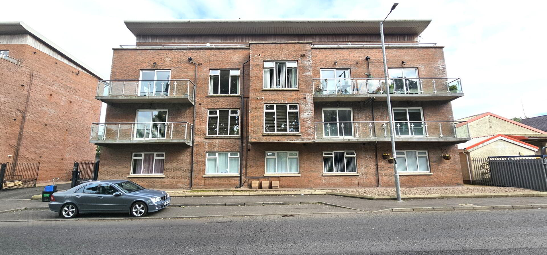21 Parkview Apartments 1 of 20