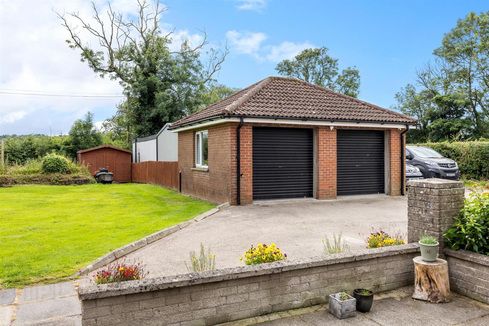 650 Antrim Road 39 of 41