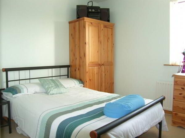 25 Balmoral Square 3 of 9