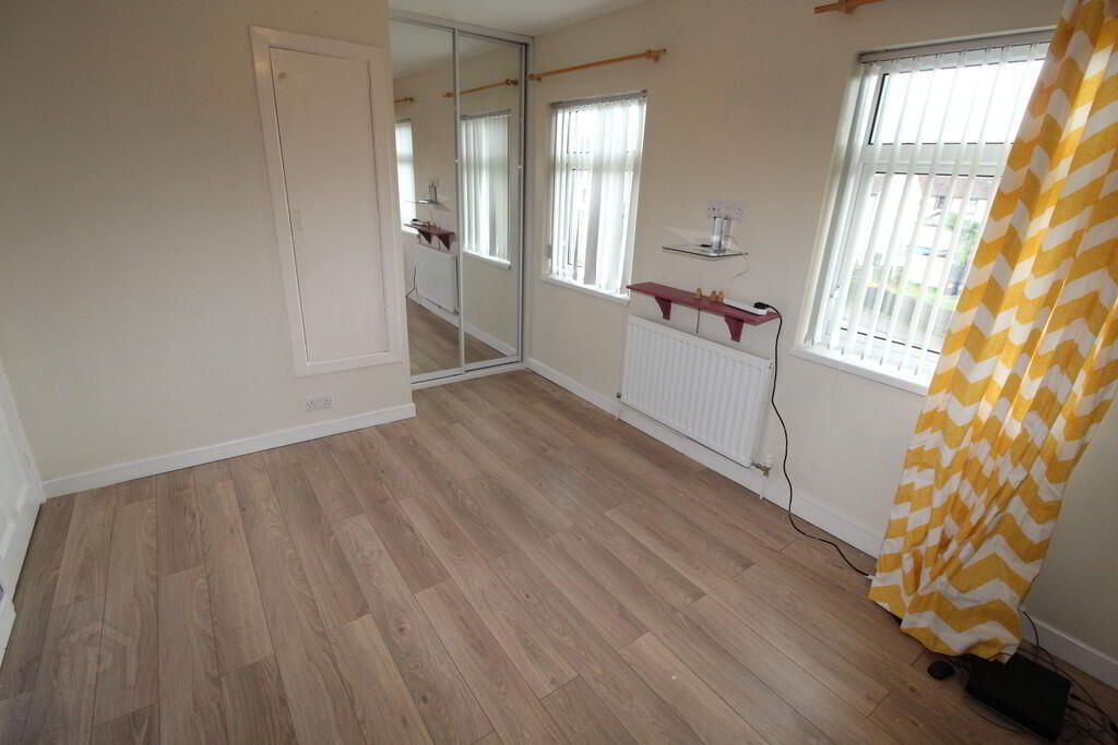 34 Queens Park, Newtownabbey 8 of 15