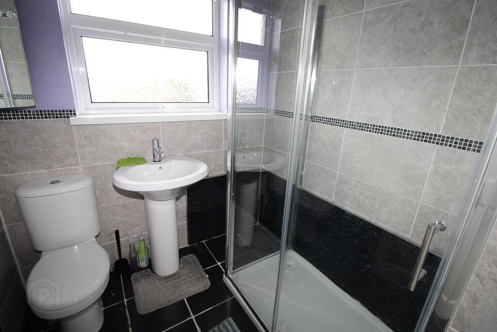 34 Queens Park, Newtownabbey 12 of 15