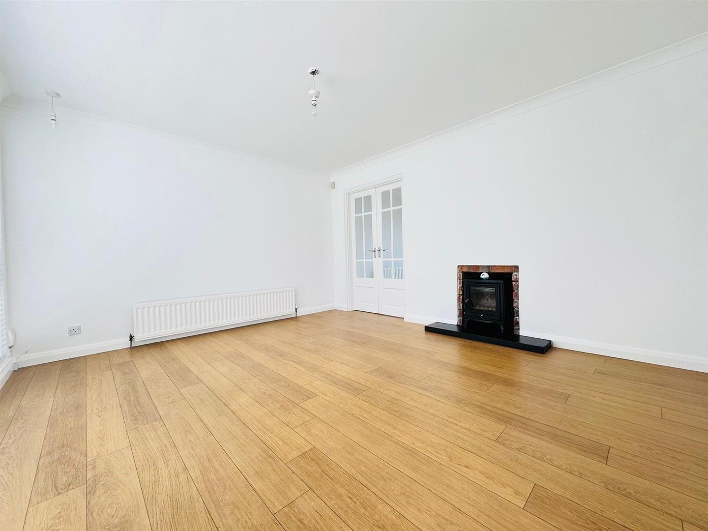13 Fairhill Drive 3 of 15