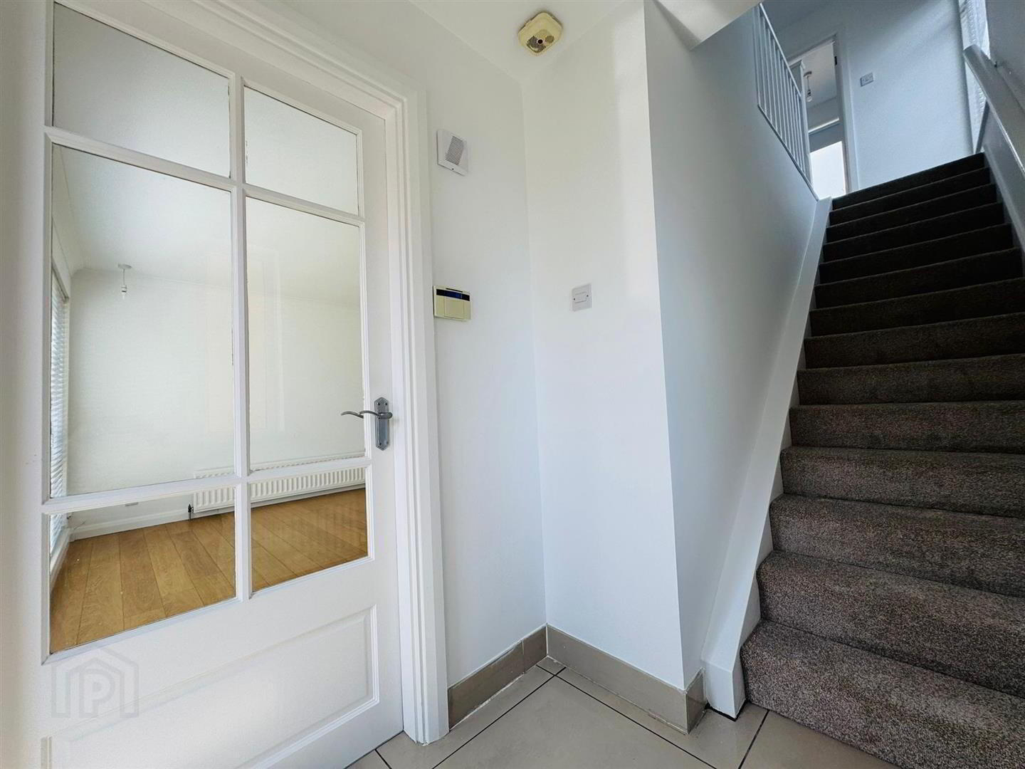 property description image
