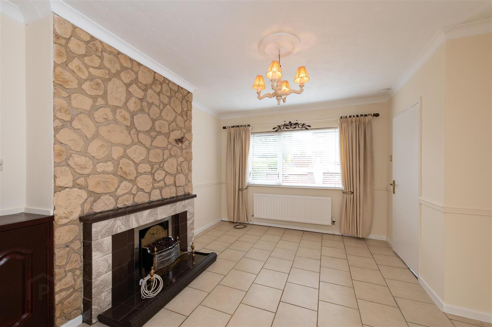 78 Edenderry Park 3 of 17