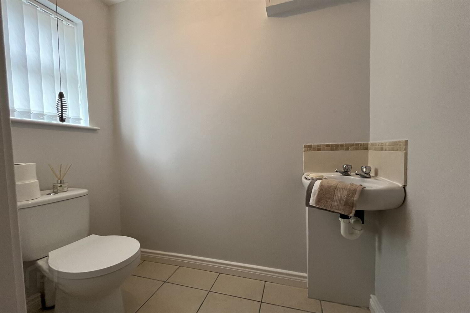 30 Thornberry Avenue 11 of 28