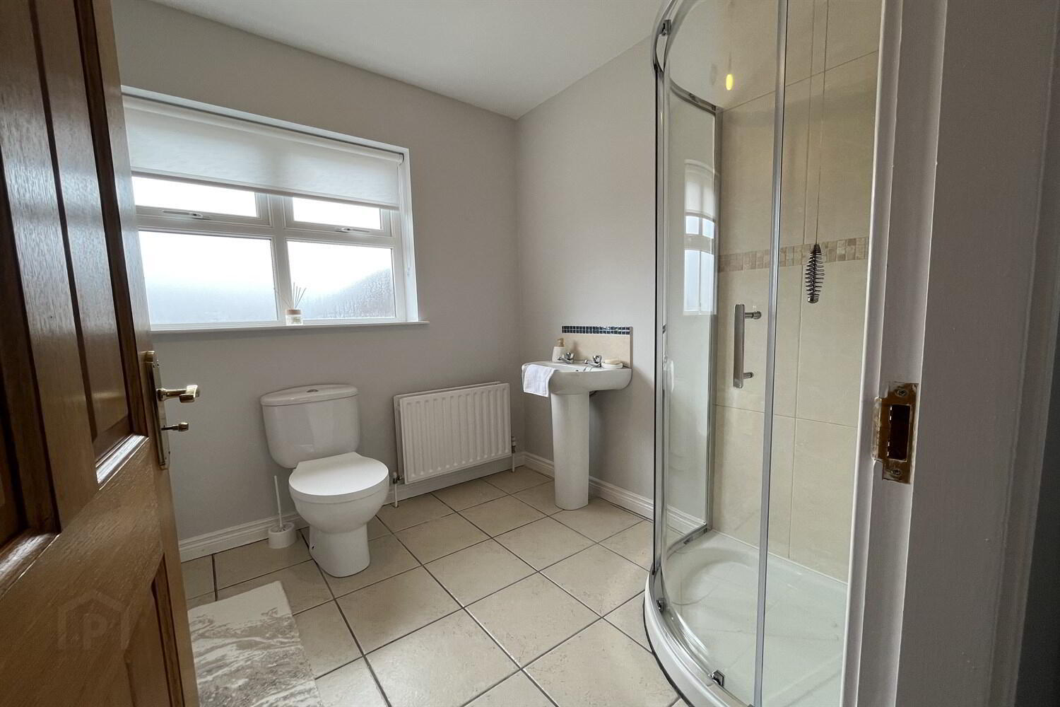 30 Thornberry Avenue 22 of 28
